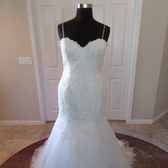 Dresses & Skirts - Lis Simon style Gabby Wedding Dress